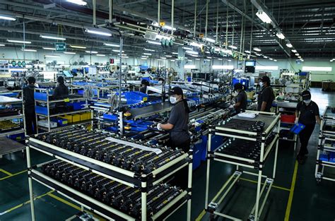 Benchmark to expand manufacturing in Thailand .